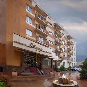 Otel Voyage, Almatı